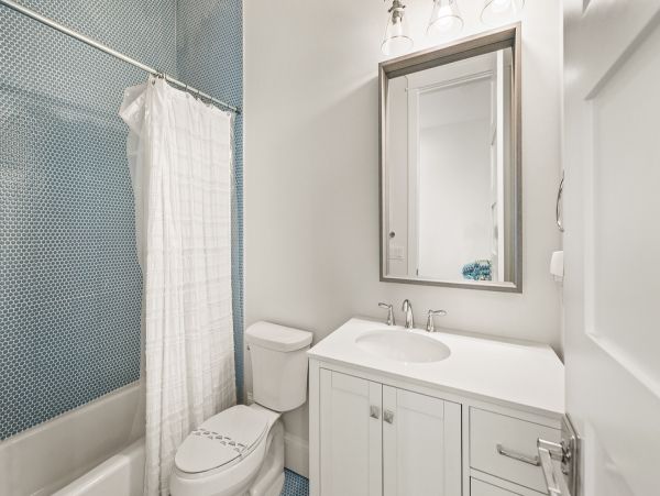 Five Bedroom Anna Maria Island Home On the Beach Block!