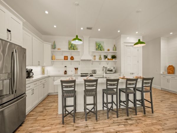 Five Bedroom Anna Maria Island Home On the Beach Block!