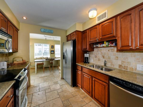 Islamorada Vacation Rental Home Sleeps Eight Guests