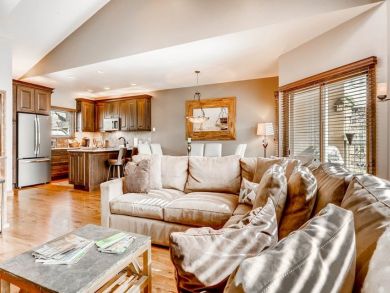 Luxury 4 Bedroom Townhome in Beaver Creek WOW! Luxury 4 Bedroom Townhome in Beaver Creek WOW!