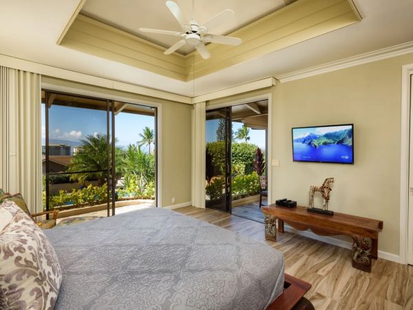 Luxury Kaanapali Vacation Rental Oceanview Home with Pool & Spa