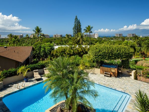 Luxury Kaanapali Vacation Rental Oceanview Home with Pool & Spa