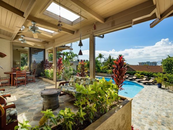 Luxury Kaanapali Vacation Rental Oceanview Home with Pool & Spa