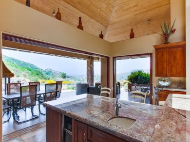 San Diego Luxury Vacation Rental Home Six Bedrooms