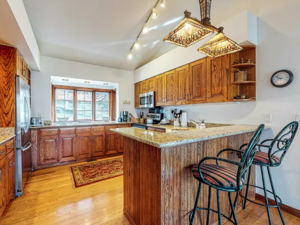 Beaver Creek Luxury 4 Bedroom Ski Home with Mountain View