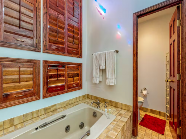 Beaver Creek Luxury 4 Bedroom Ski Home with Mountain View