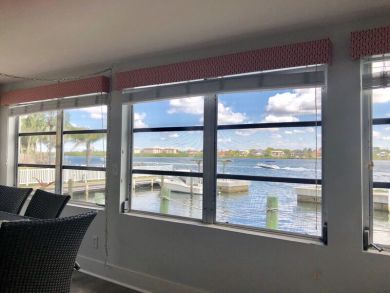 Siesta Key Vacation Cottage Sleeps Ten Guests.