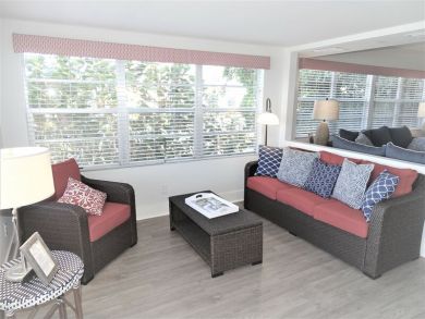 Siesta Key Vacation Cottage Sleeps Ten Guests.
