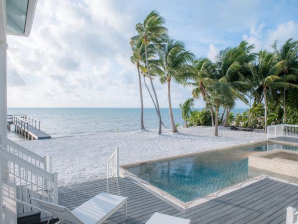 Islamorada Vacation Home on Beach Sleeps 12