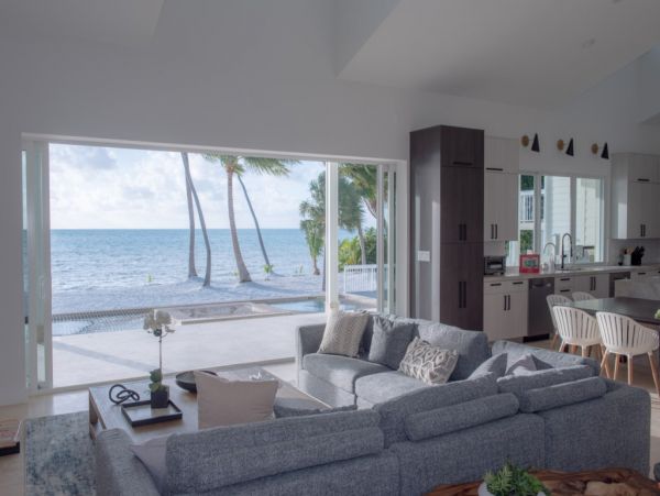 Islamorada Vacation Home on Beach Sleeps 12