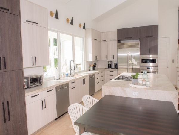 Islamorada Vacation Home on Beach Sleeps 12