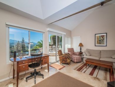 San Diego Vacation Home Sleeps Six Guests.