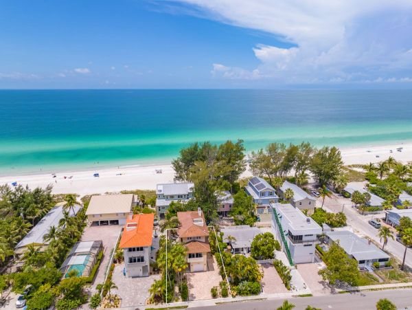 Holmes Beach Vacation Rental: Relax & Explore