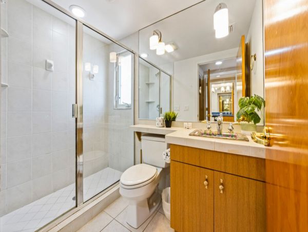 Holmes Beach Vacation Rental: Relax & Explore