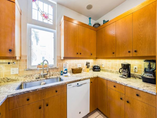 Holmes Beach Vacation Rental: Relax & Explore