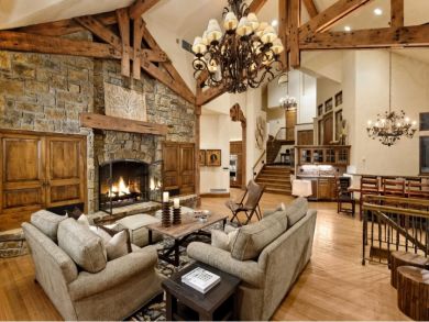 Ski in Ski Out 5 Bedroom Home in Snowmass Village