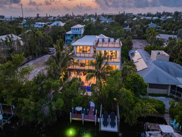 Spectacular Rental Anna Maria Island Vacation Pool Home