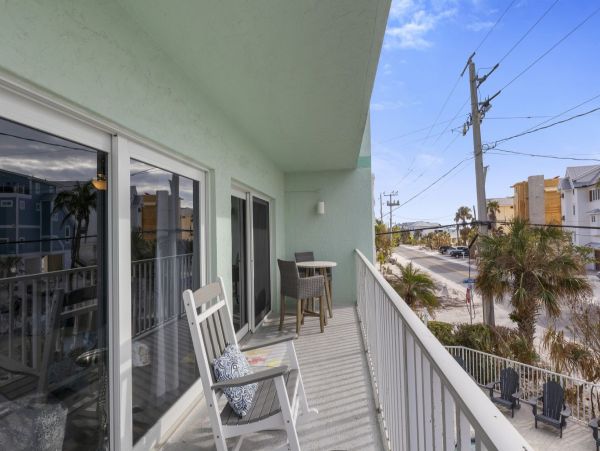 Bradenton Beach Luxury Vacation Rental Home Two Bedrooms