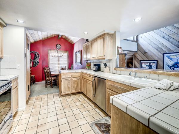 3 Bedroom Plus Loft Beaver Creek Vacation Townhouse