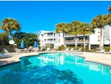 Holmes Beach Two Bedroom Vacation Condo Sleeps Four Guests