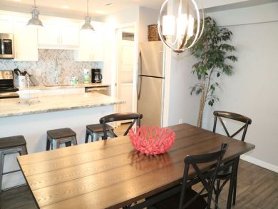 Siesta Key Vacation Condo Sleeps Six Guests.