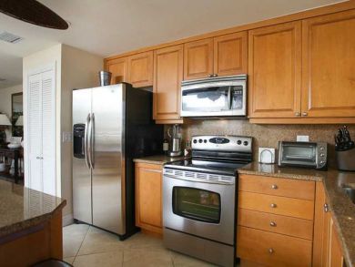 Siesta Key Vacation Condo Sleeps Six Guests.