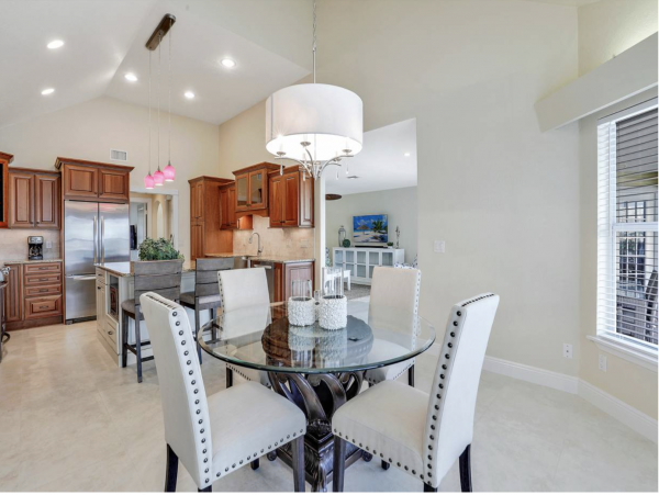 Marco Island Four Bedroom Vacation Home Sleeps Ten