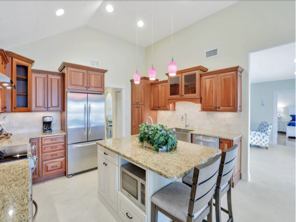 Marco Island Four Bedroom Vacation Home Sleeps Ten