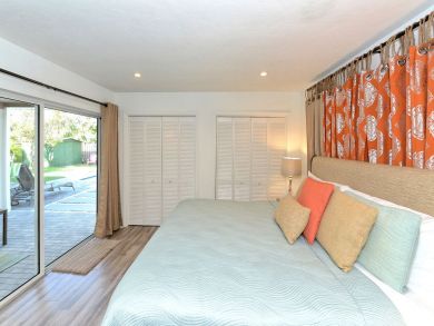 Siesta Key Vacation Home Sleeps Six Guests.