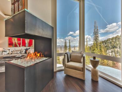 Luxury Ski In-Ski Out Vacation Home in Park City Sleeps 22 Luxury Ski In-Ski Out Vacation Home in Park City Sleeps 22