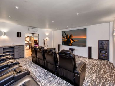 Luxury Ski In-Ski Out Vacation Home in Park City Sleeps 22 Luxury Ski In-Ski Out Vacation Home in Park City Sleeps 22