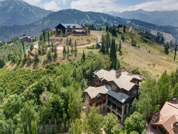 Heber City Luxury Vacation Home Ski In Ski Out