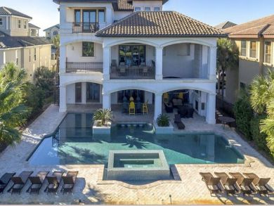 Luxury Destin Vacation Home Sleeps Twenty Eight Guests.