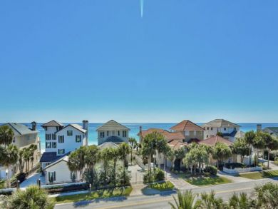 Luxury Destin Vacation Home Sleeps Twenty Eight Guests.