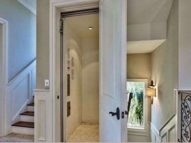 Luxury Destin Vacation Home Sleeps Twenty Eight Guests.