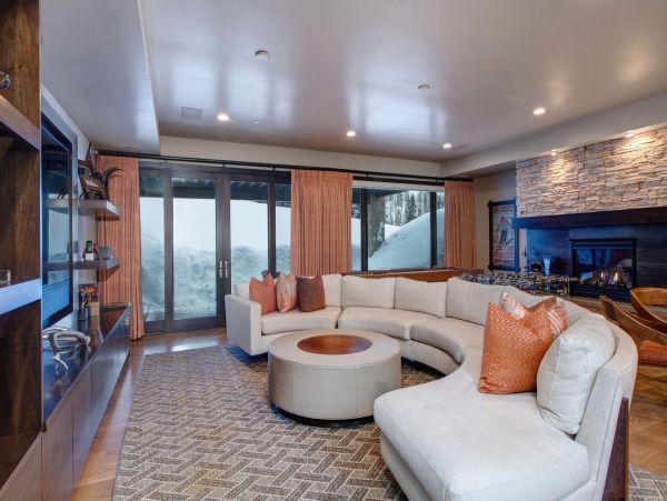 Luxury Park City Ski-in/Ski-out Vacation Rental  Six Bedroom Mountain Retreat
