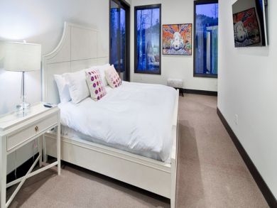 Park City Luxury Vacation Home Sleeps Twelve Guests.