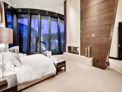 Park City Luxury Vacation Home Sleeps Twelve Guests.