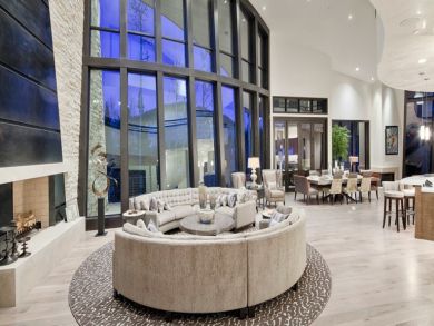 Park City Luxury Vacation Home Sleeps Twelve Guests.