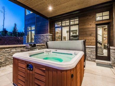 Park City Luxury Vacation Home Sleeps Nineteen Guests.