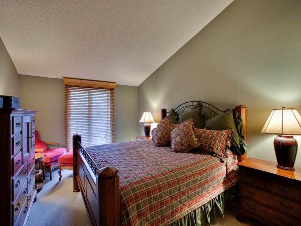 Vail Walk to Lift  Four bedroom Accommodation