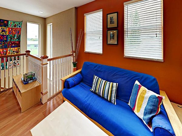 Tampa Vacation Home Sleeps Six Guests