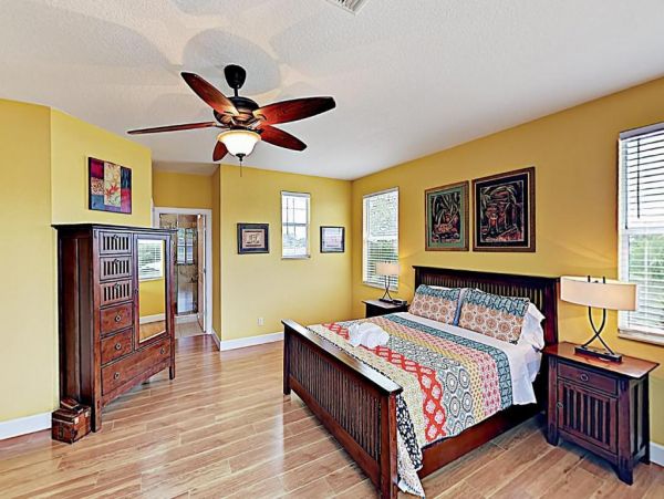 Tampa Vacation Home Sleeps Six Guests