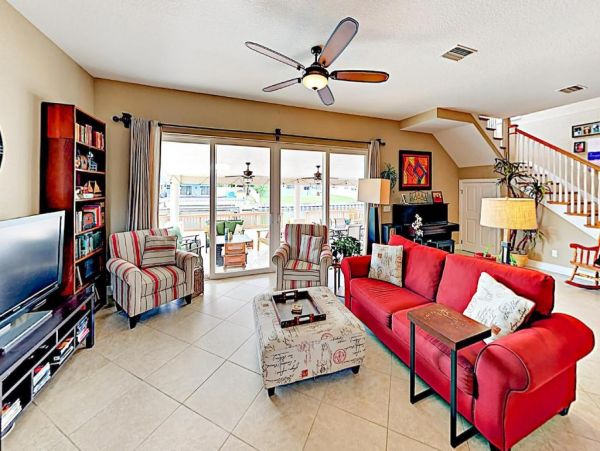 Tampa Vacation Home Sleeps Six Guests