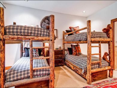 Avon Luxury Vacation Rental Home Three Bedrooms