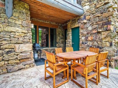 Avon Luxury Vacation Rental Home Three Bedrooms