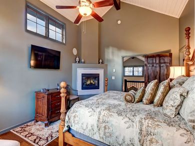Breckenridge Luxury Vacation Rental Home Four Bedrooms
