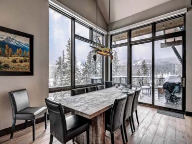 Breckenridge Luxury 4 Bedroom Home with Mountain View