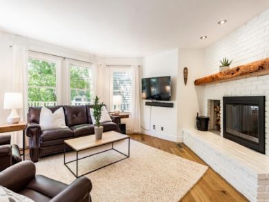 Park City 4 Bedroom Vacation Home with Private Hot Tub