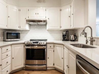 Park City 4 Bedroom Vacation Home with Private Hot Tub